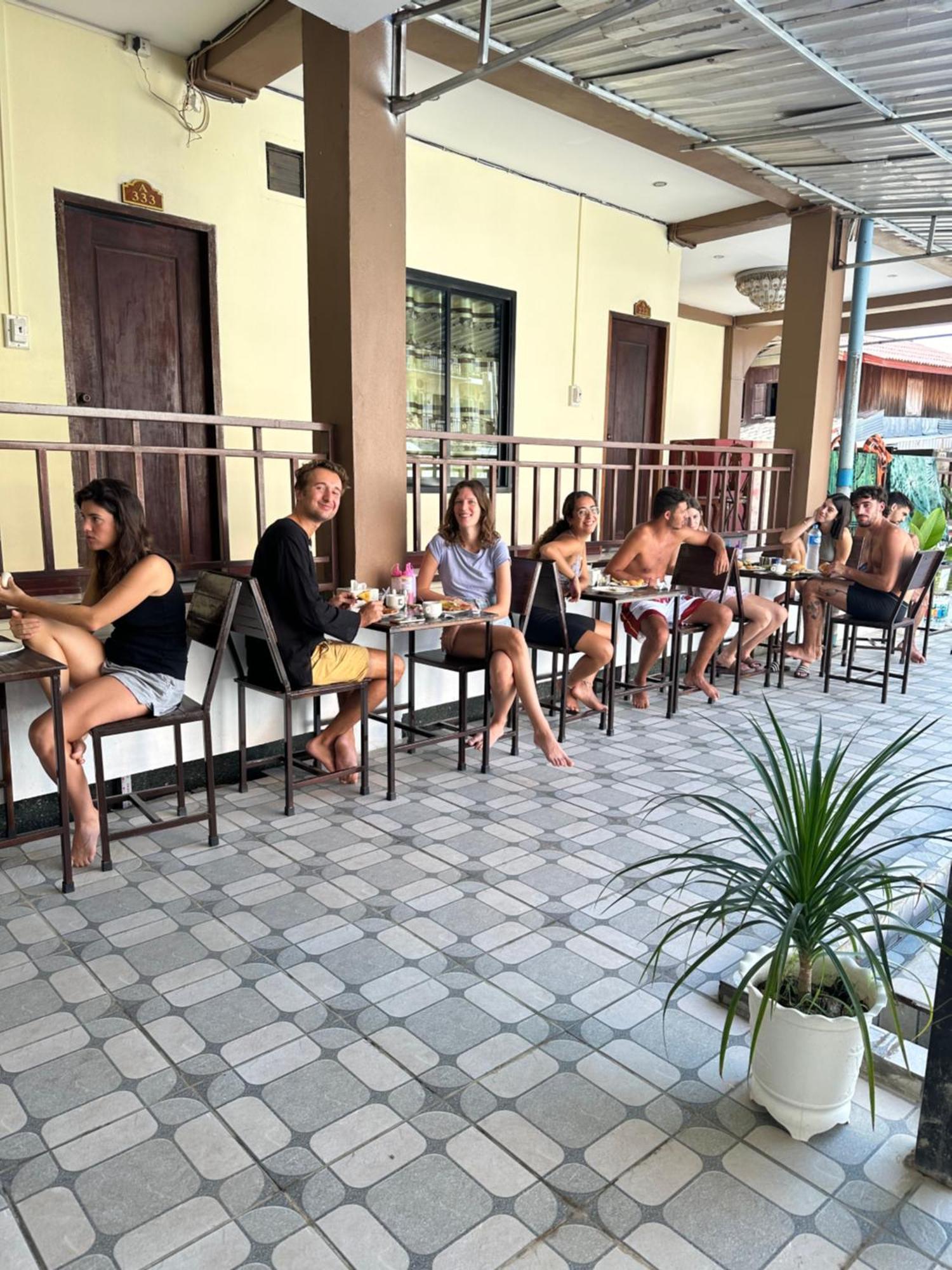Vang Vieng Guesthouse Exterior foto